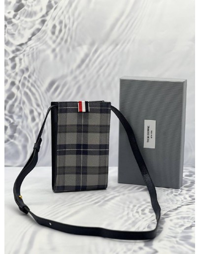 (LIKE NEW) THOM BROWNE CROSSBODY BAG -FULL SET- 
