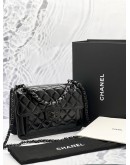 (BRAND NEW) MIRCORCHIP CHANEL MEDIUM SO BLACK FLAP BAG 