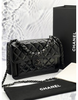 (BRAND NEW) MIRCORCHIP CHANEL MEDIUM SO BLACK FLAP BAG 