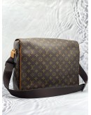LOUIS VUITTON MONOGRAM CANVAS MESSENGER BAG 