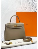 (BRAND NEW) 2025 HERMES KELLY 25 SELLIER TOP HANDLE BAG WITH SHOULDER STRAP IN 18 ETOUPE VEAU EPSOM LEATHER -FULL SET-