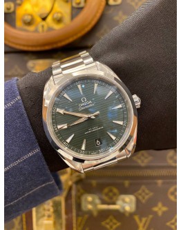 (UNUSED) 2021 OMEGA SEAMASTER AQUA TERRA 150M CO-AXIAL MASTER CHRONOMETER REF 220.10.41.21.10.001 GREEN DIAL 41MM AUTOMATIC WATCH -FULL SET-