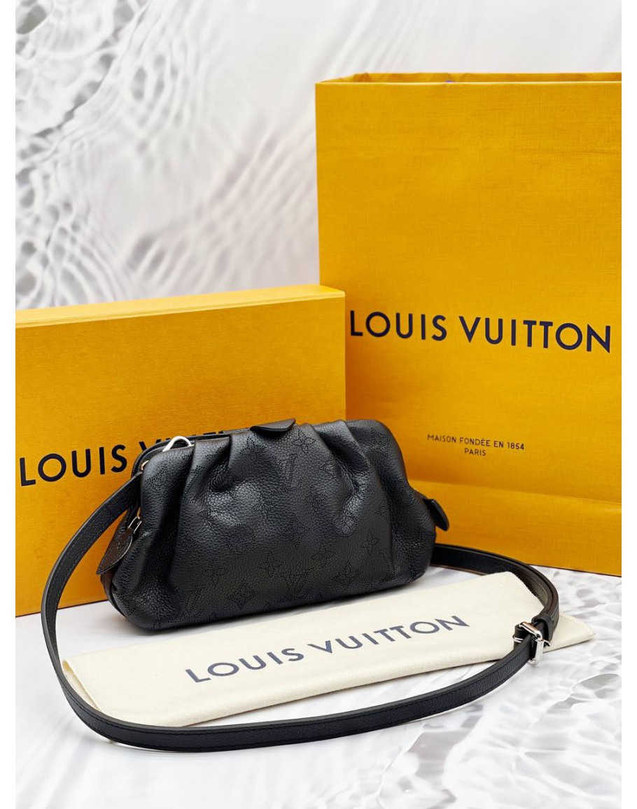 Pre-Owned Louis Vuitton Mahina Scala Mini Pouch