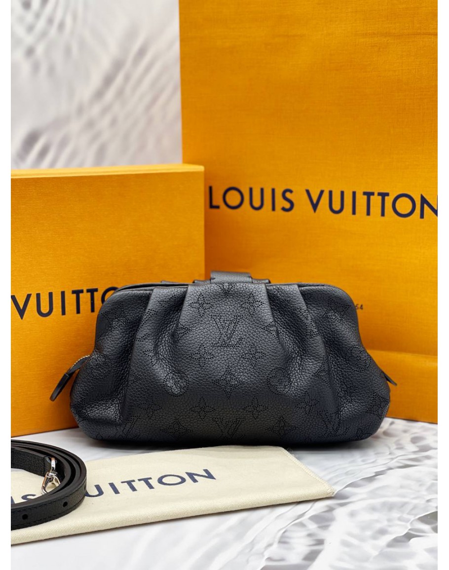 Pre-Owned Louis Vuitton Mahina Scala Mini Pouch