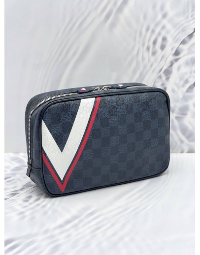 (RAYA SALE) LOUIS VUITTON AMERICA’S CUP DAMIER GRAPHITE CANVAS CLUTCH