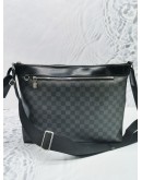 LOUIS VUITTON MESSENGER BAG