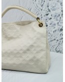 LOUIS VUITTON ARTSY MM BAG