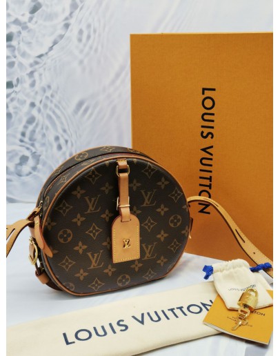 LOUIS VUITTON BOITE CHAPEAU SOUPLE MM BAG