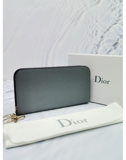 CHRISTIAN DIOR ZIP LONG WALLET