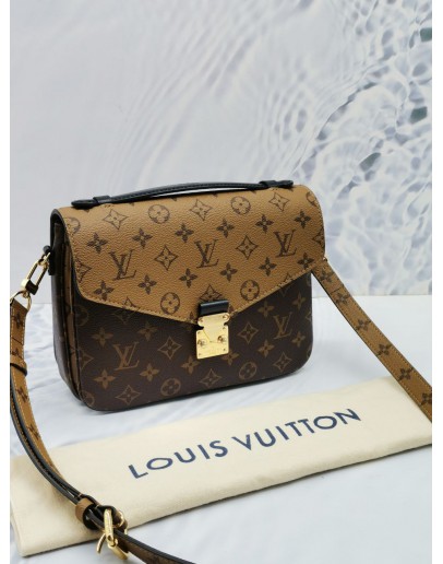 LOUIS VUITTON POCHETTE METIS BAG MONOGRAM REVERSE CANVAS