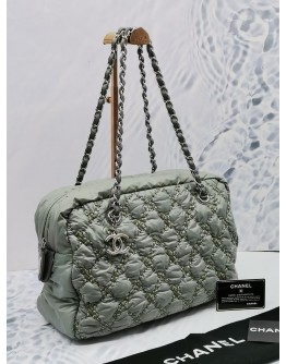 CHANEL QUILTED BUBBLE NYLON TWEED STITCH CAMERA BAG