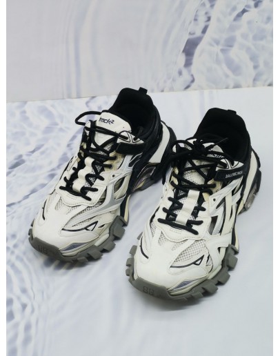 BALENCIAGA TRACK.2 SNEAKERS SIZE 40