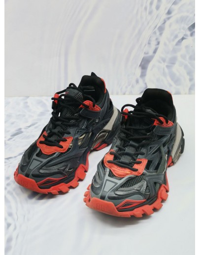 BALENCIAGA TRACK.2 SNEAKERS SIZE 40