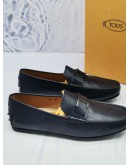 TOD'S LEATHER LOAFER SIZE 7 1/2