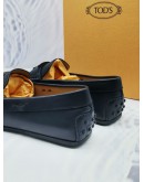 TOD'S LEATHER LOAFER SIZE 7 1/2