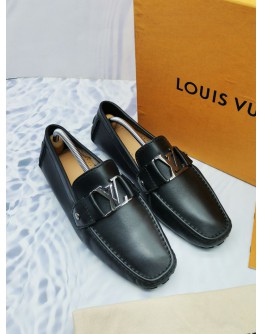 LOUIS VUITTON LOAFER SIZE 7