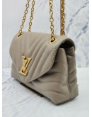 LOUIS VUITTON NEW WAVE GOLD CHAIN BAG