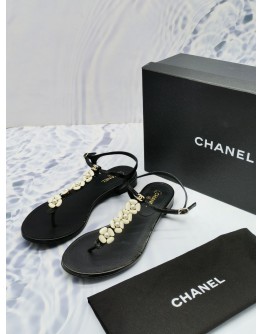 (RAYA SALE) CHANEL LEATHER SANDALS SIZE 37