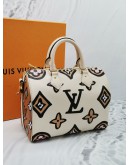 (RAYA SALE) LOUIS VUITTON MONOGRAM GIANT WILD AT HEART SPEEDY BANDOULIERE 25