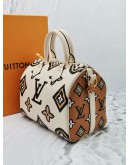 (RAYA SALE) LOUIS VUITTON MONOGRAM GIANT WILD AT HEART SPEEDY BANDOULIERE 25