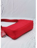 PRADA RE-EDITION 2000 RED TESSUTO NYLON SHOULDER BAG