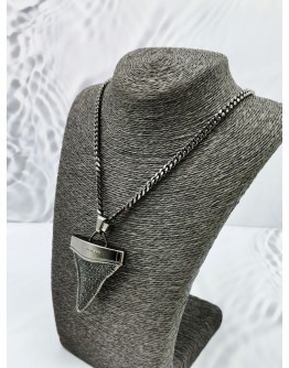 GIVENCHY SILVER SHARK TOOTH PENDANT NECKLACE IN BLACK