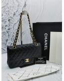 CHANEL CLASSIC MEDIUM DOUBLE FLAP BAG IN CAVIAR LEATHER GHW -FULL SET-