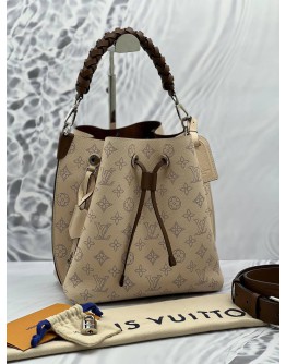 LOUIS VUITTON Muria Mahina Perforated Leather Shoulder Bag Cream