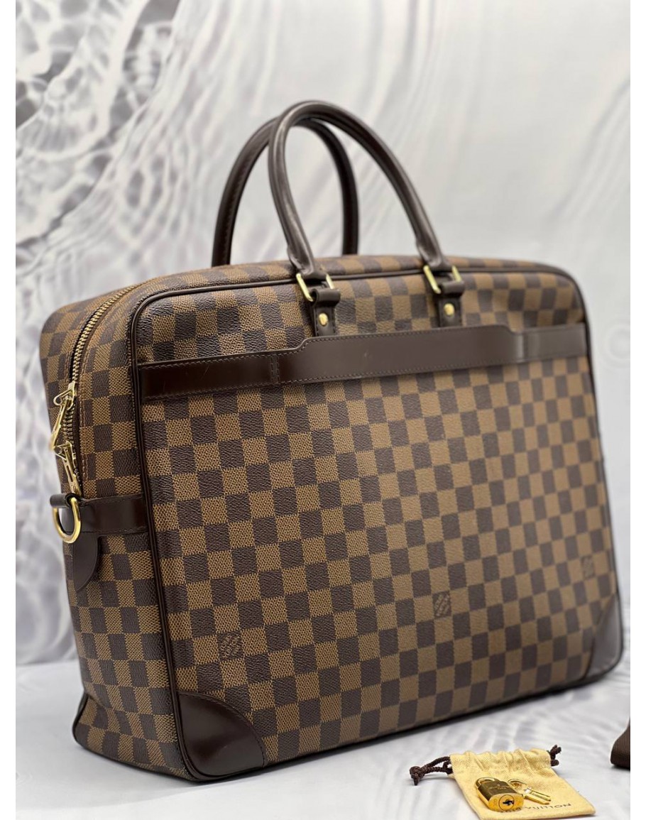 Louis Vuitton Damier Ebene Canvas Porte Documents Voyage GM