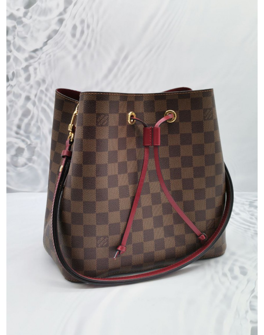 Louis Vuitton - NeoNoe mm Monogram Brown Canvas Shoulder Bag Full Kit