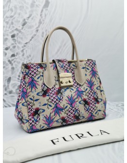 FURLA PINEAPPLE AND BUTTERFLY PRINTED TOTE HANDLE BAG