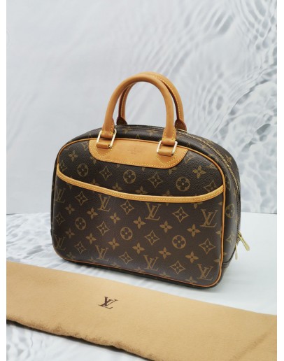 LOUIS VUITTON DEAUVILLE BOSTON MONOGRAM CANVAS HANDLE BAG