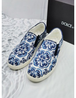 (BRAND NEW) DOLCE & GABBANA CANVAS PRINTED SLIP-ON SNEAKERS SIZE 8 -FULL SET- 