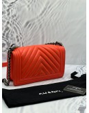 CHANEL MEDIUM BOY CORAL COLOR CHEVRON LAMBSKIN LEATHER RUTHENIUM HARDWARE