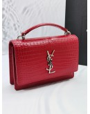 (UNWORN) YSL SAINT LAURENT SHINY RED CROCODILE EMBOSSED LEATHER MEDIUM SUNSET CROSSBODY CHAIN BAG -FULL SET-