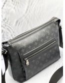 LOUIS VUITTON MONOGRAM ECLIPSE ODYSSEY MESSENGER MM CROSSBODY BAG