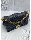 CHANEL MEDIUM BOY CAVIAR BLACK LEATHER FLAP GOLD HARDWARE CHAIN BAG