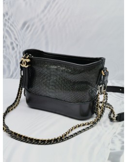 CHANEL SMALL GABRIELLE BLACK PYTHON, BLACK GLAZED CALFSKIN LEATHER HOBO GOLD AND RUTHENIUM HARDWARE CHAIN BAG