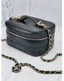 CHANEL VINTAGE SMALL QUILTED CALFSKIN LEATHER VANITY CASE WITH GOLD HARDWARE BAG 
