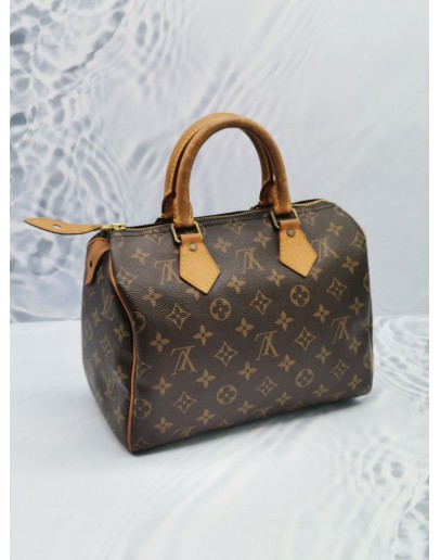 LOUIS VUITTON SPEEDY 25 MONOGRAM CANVAS HANDLE BAG