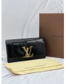 LOUIS VUITTON LOUISE BLACK PATENT LEATHER WALLET AND CLUTCH
