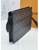 (UNUSED) 2022 MICROCHIP LOUIS VUITTON LINK POCHETTE CLUTCH IN BLACK MONOGRAM ECLIPSE LEATHER -FULL SET-