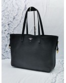CHRISTIAN DIOR D-BEE TOTE SHOPPING SHOULDER BAG IN BLACK CALFSKIN LEATHER AND REMOVABLE LEATHER STRAP