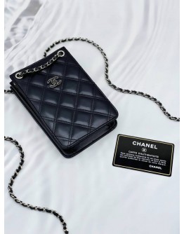 (NEW YEAR SALE) CHANEL CC CARD AND PHONE HOLDER CROSSBODY IN BLACK CALFSKIN LEATHER