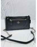 (NEW YEAR SALE) COACH MICKIE CROSSBODY BAG IN BLACK GRAIN LEATHER WITH ZIPPED