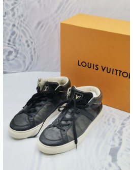 (NEW YEAR SALE) LOUIS VUITTON BLACK DAMIER GRAPHITE LOWER SNEAKERS SIZE 6