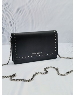 (NEW YEAR SALE) GIVENCHY PANDORA STUDDED WALLET ON CHAIN CROSSBODY BAG 