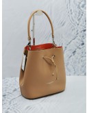 (UNUSED) LANCASTER PUR & ELEMENT CITY BUCKET BAG IN CAMERAL COLOR LEATHER WITH SMALL POUCH 