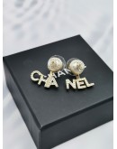 (BRAND NEW) 2023 CHANEL PIERCED EARRINGS BOUCLE D'OREILLES WHITE PEARL GOLD COLOR HARDWARE -FULL SET-   