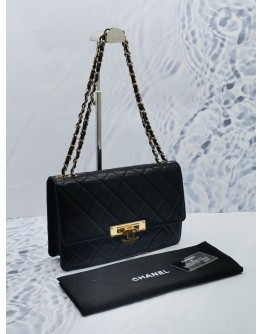 CHANEL GOLDEN CLASS MEDIUM FLAP GOLD CHAIN BAG WITH BLACK QUILTED LAMBSKIN LEATHER